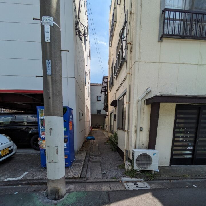 葛飾区 間口2m以下の未接道の通路
