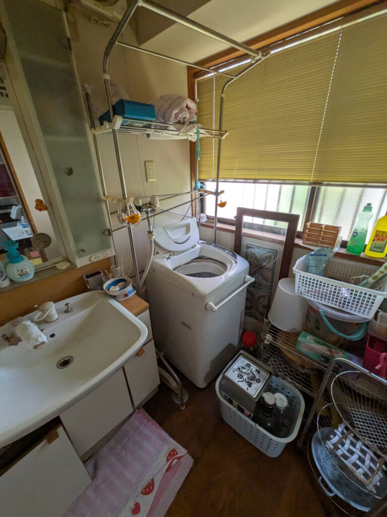 埼玉県ふじみ野市の空き家内部写真|違反建築により融資が難しく他社で断られた物件の買取事例